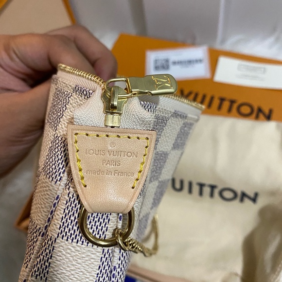 Mini pochette✅sold on IG - Picture 2 of 9